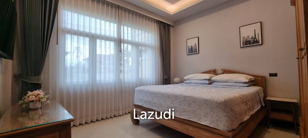 4 Beds 5 Baths 240 SQ.M. Villa In Holiday Garden Resort