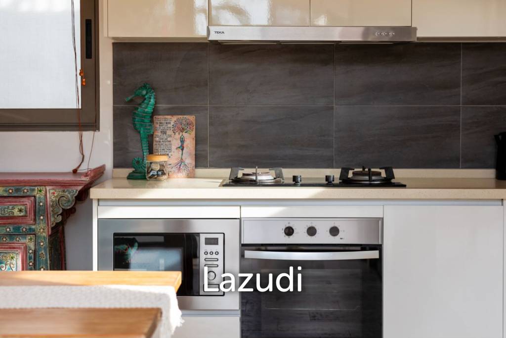 Modern 3-Bed Balinese Style Villa In Mae Nam