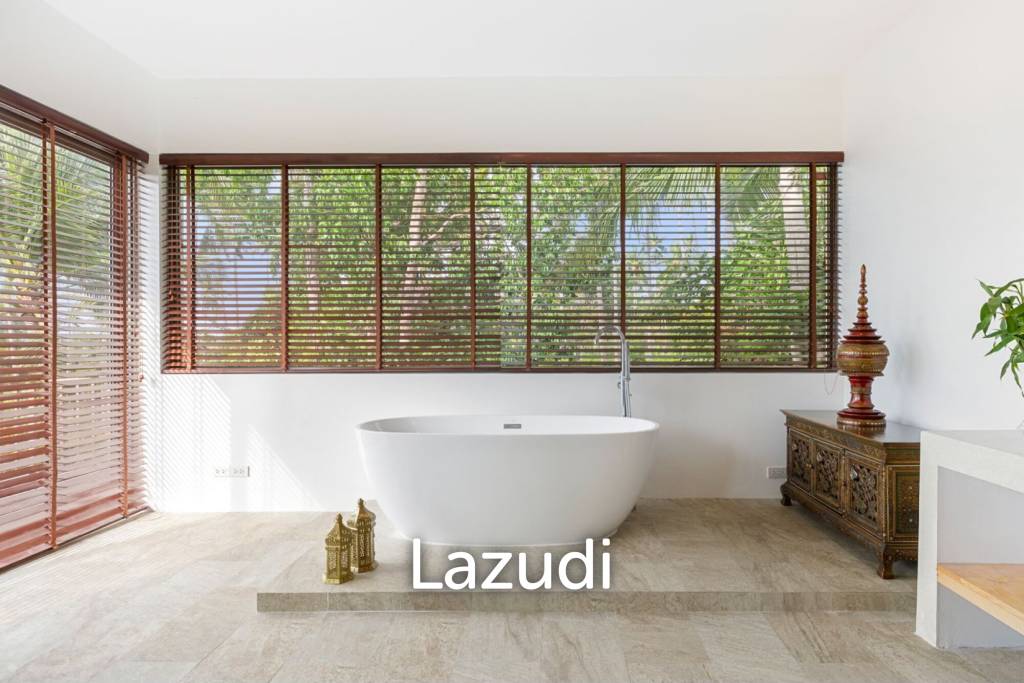 Modern 3-Bed Balinese Style Villa In Mae Nam