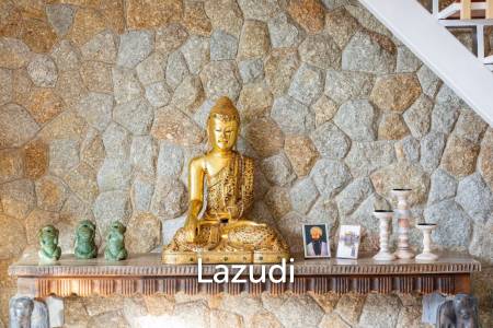 Modern 3-Bed Balinese Style Villa In Mae Nam