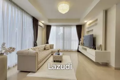 5 Bed 6 Bath 320 SQ.M House in Huai khwang