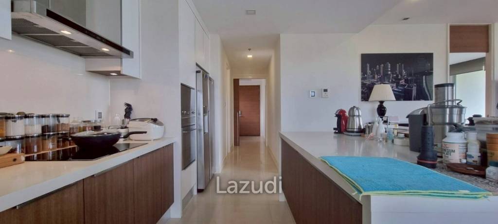 1 bedroom 1 bathroom Condo 157 Sq.m. at The Cove Pattaya