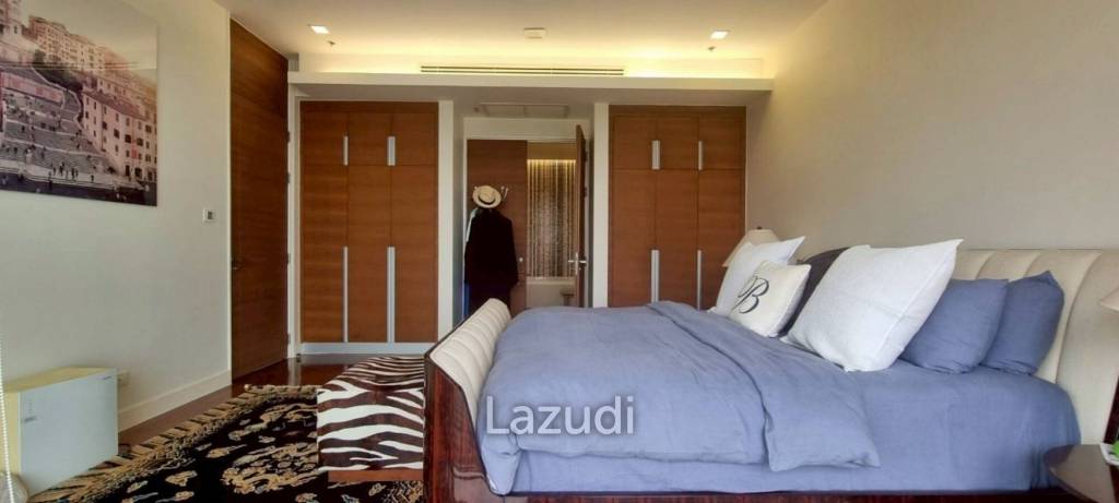 1 bedroom 1 bathroom Condo 157 Sq.m. at The Cove Pattaya