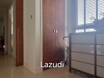 1 bedroom 1 bathroom Condo 157 Sq.m. at The Cove Pattaya