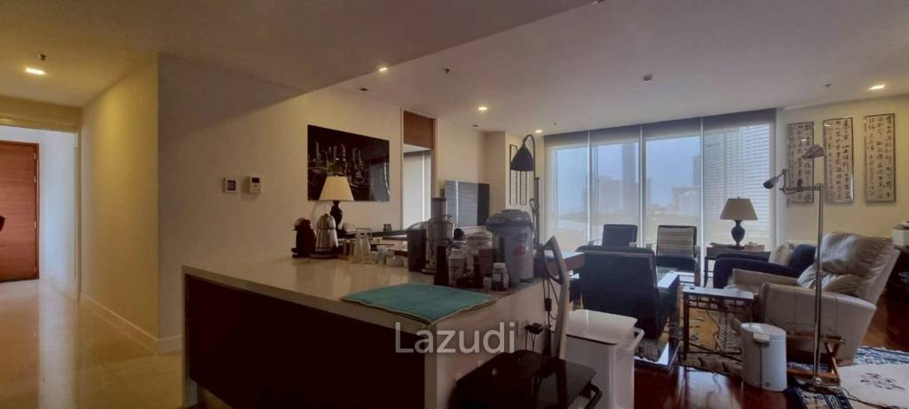 1 bedroom 1 bathroom Condo 157 Sq.m. at The Cove Pattaya