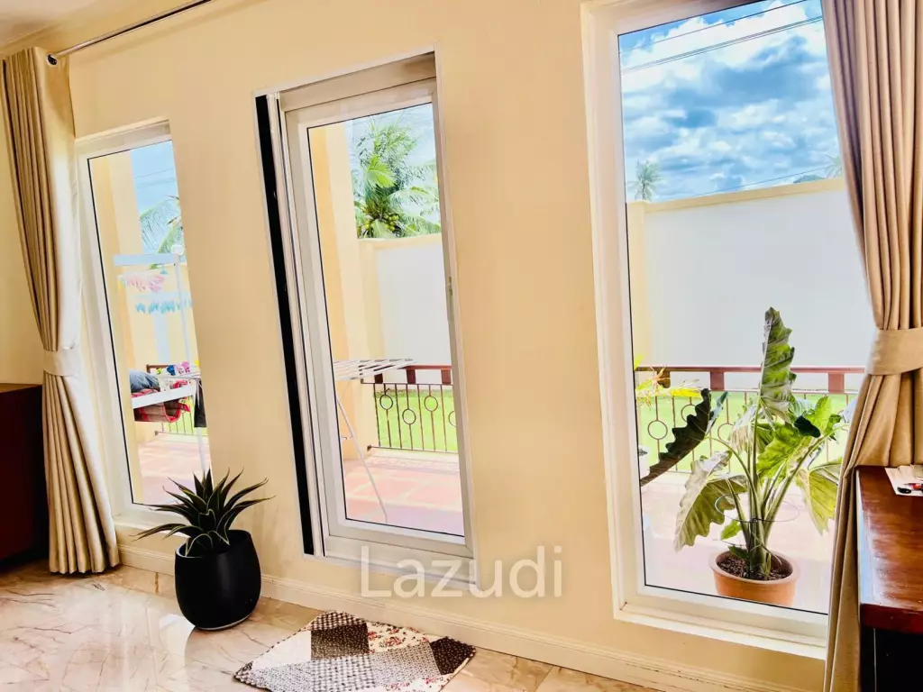 4 Beds 5 Baths 500 SQ.M. Bangsaray House