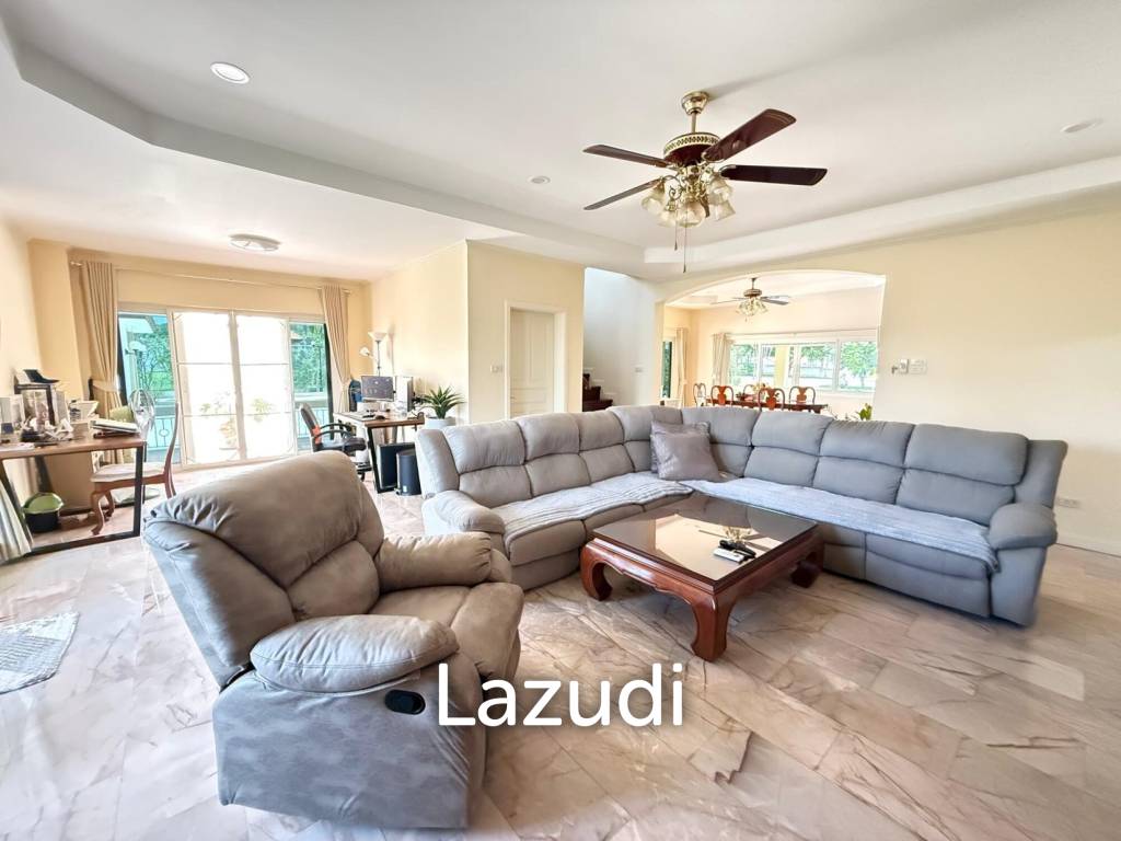 4 Beds 5 Baths 500 SQ.M. Bangsaray House