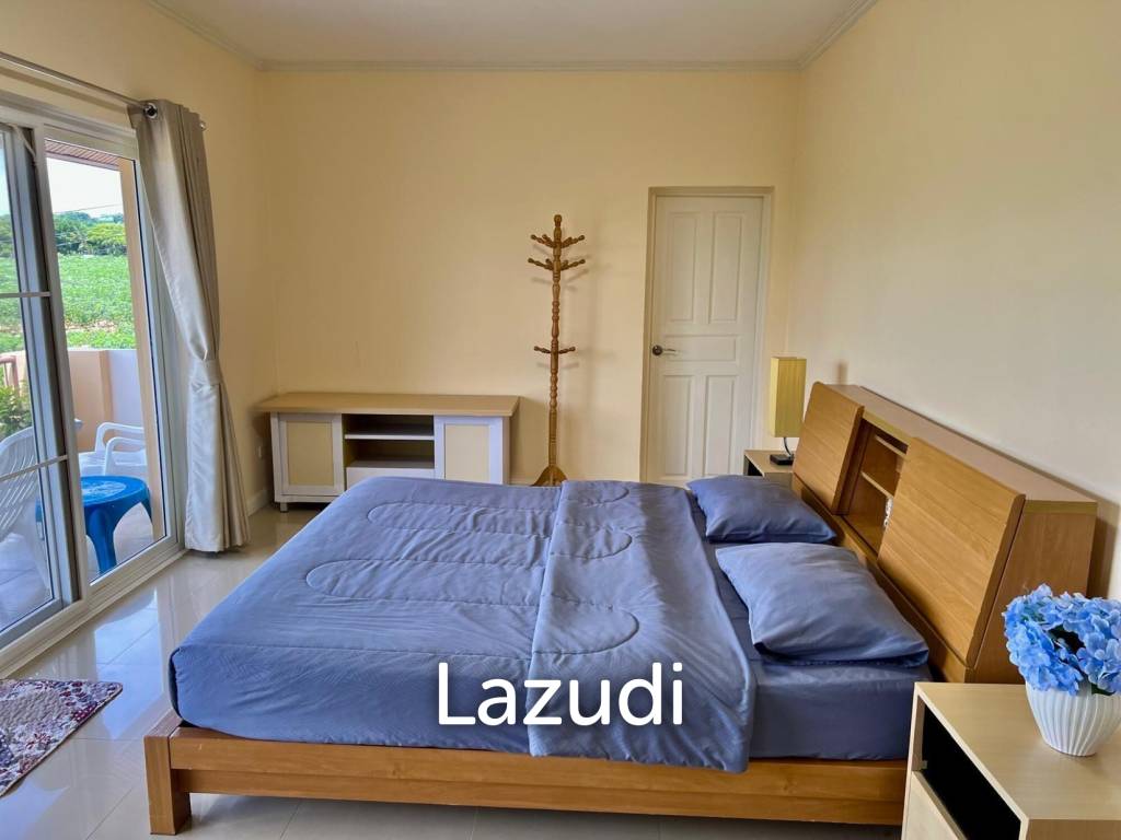 4 Beds 5 Baths 500 SQ.M. Bangsaray House