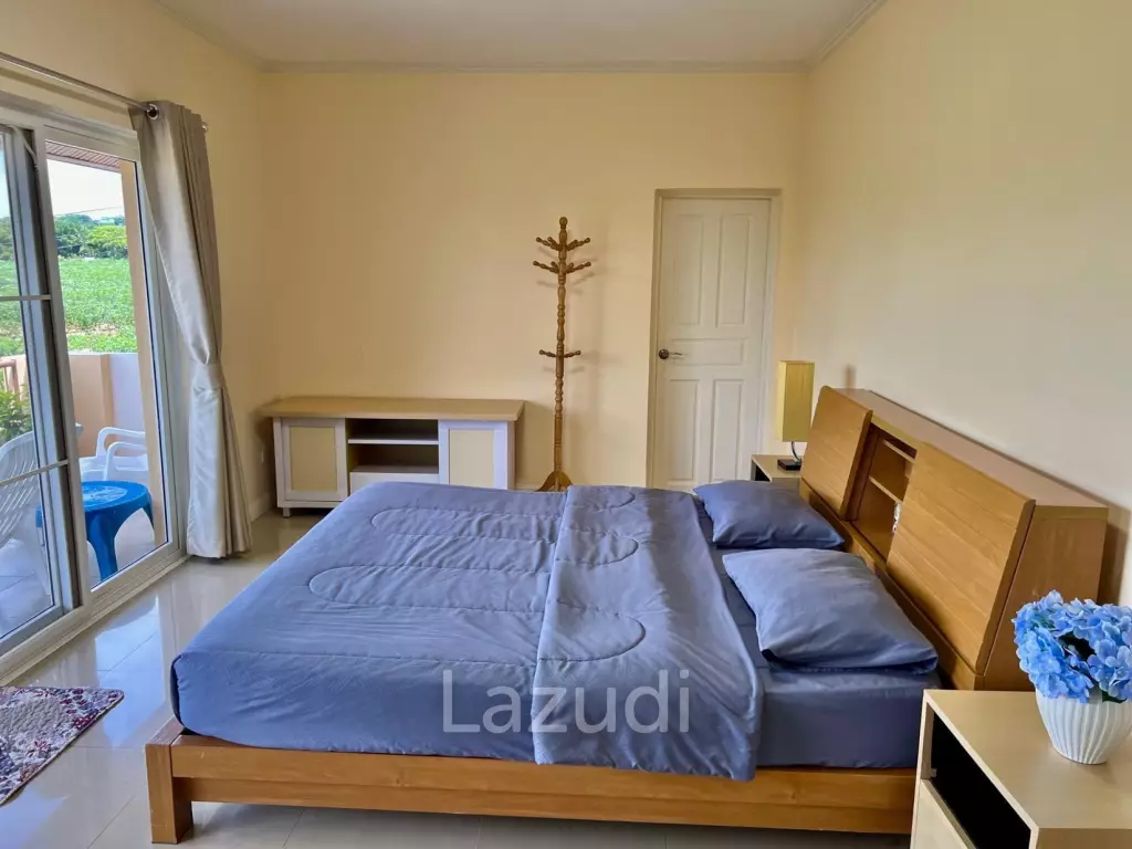 4 Beds 5 Baths 500 SQ.M. Bangsaray House