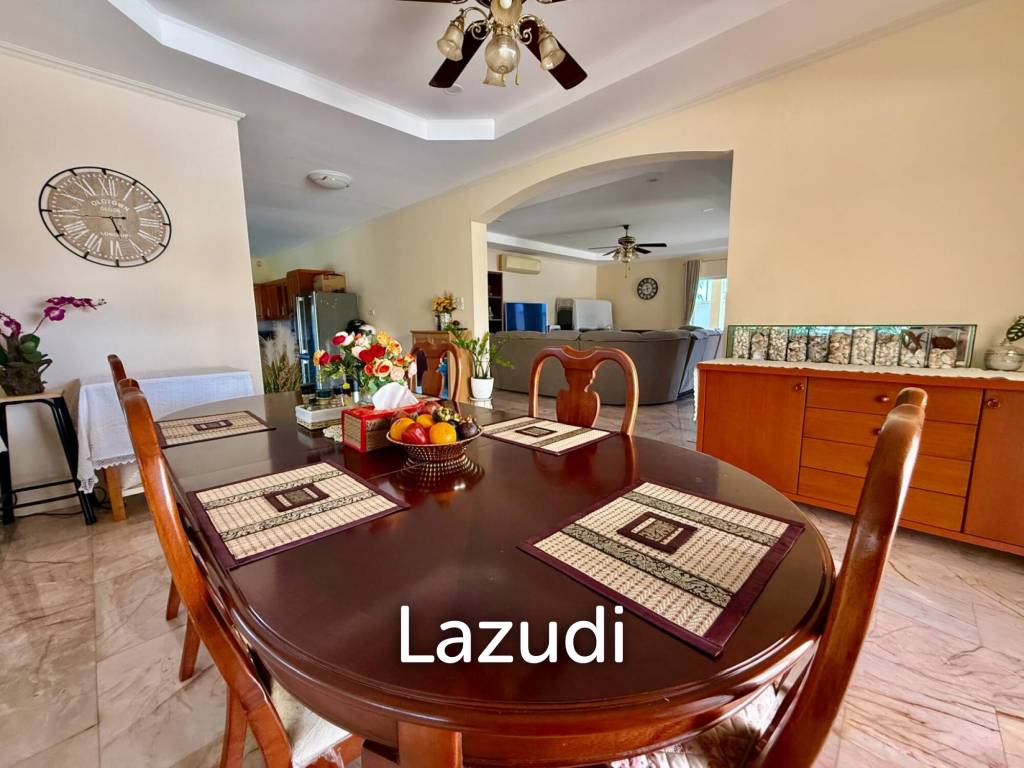4 Beds 5 Baths 500 SQ.M. Bangsaray House