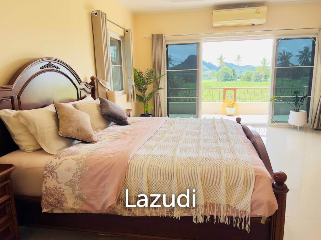4 Beds 5 Baths 500 SQ.M. Bangsaray House
