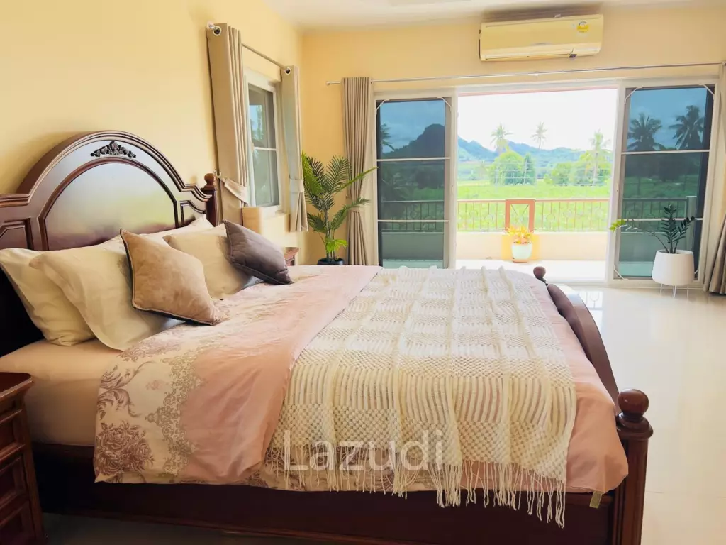 4 Beds 5 Baths 500 SQ.M. Bangsaray House
