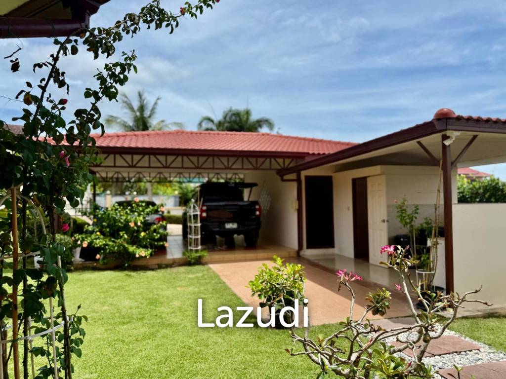4 Beds 5 Baths 500 SQ.M. Bangsaray House