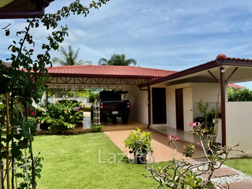 4 Beds 5 Baths 500 SQ.M. Bangsaray House