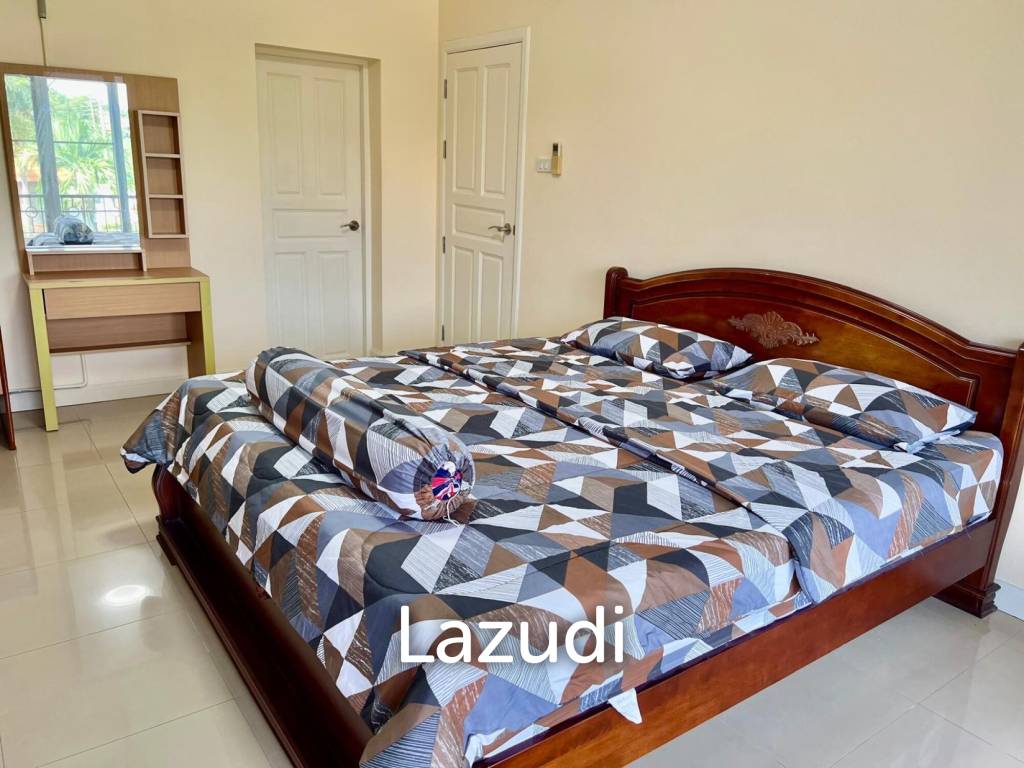 4 Beds 5 Baths 500 SQ.M. Bangsaray House
