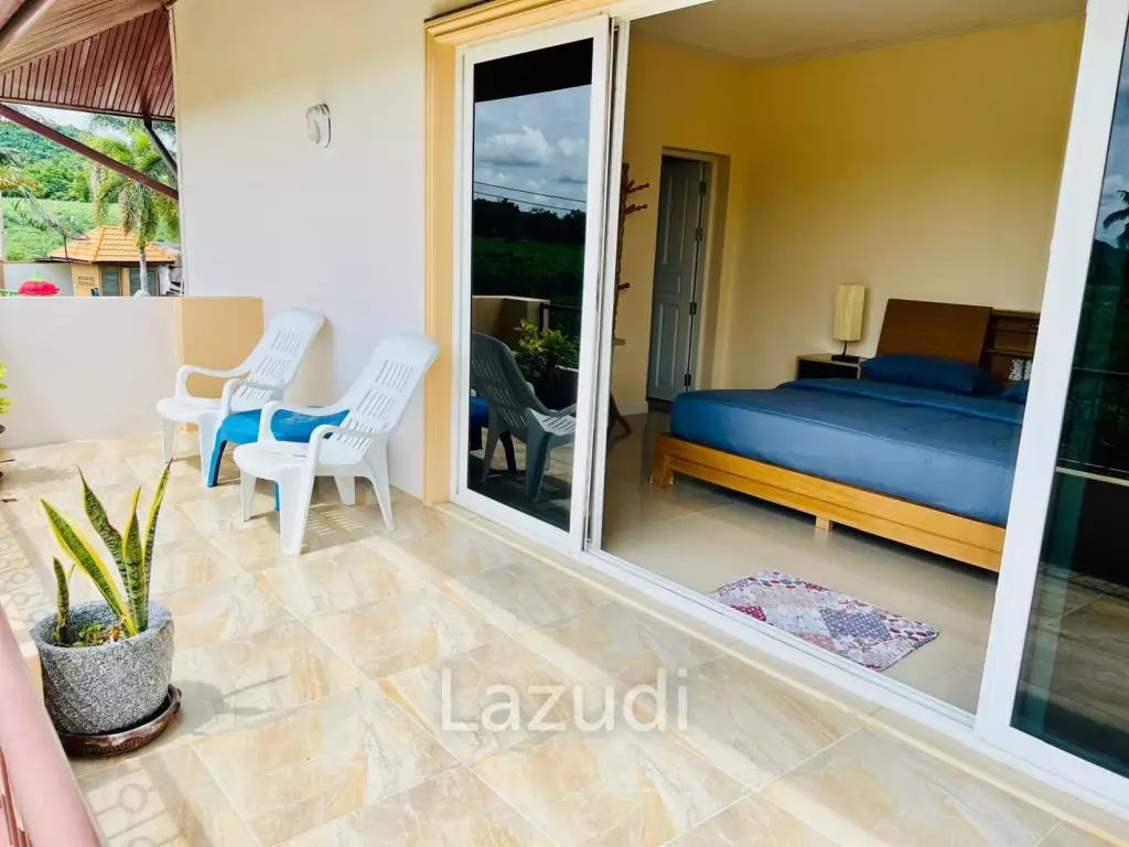 4 Beds 5 Baths 500 SQ.M. Bangsaray House