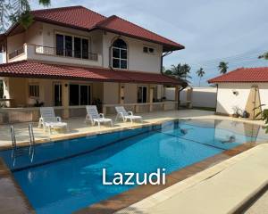 4 Beds 5 Baths 500 SQ.M. Bangsaray House