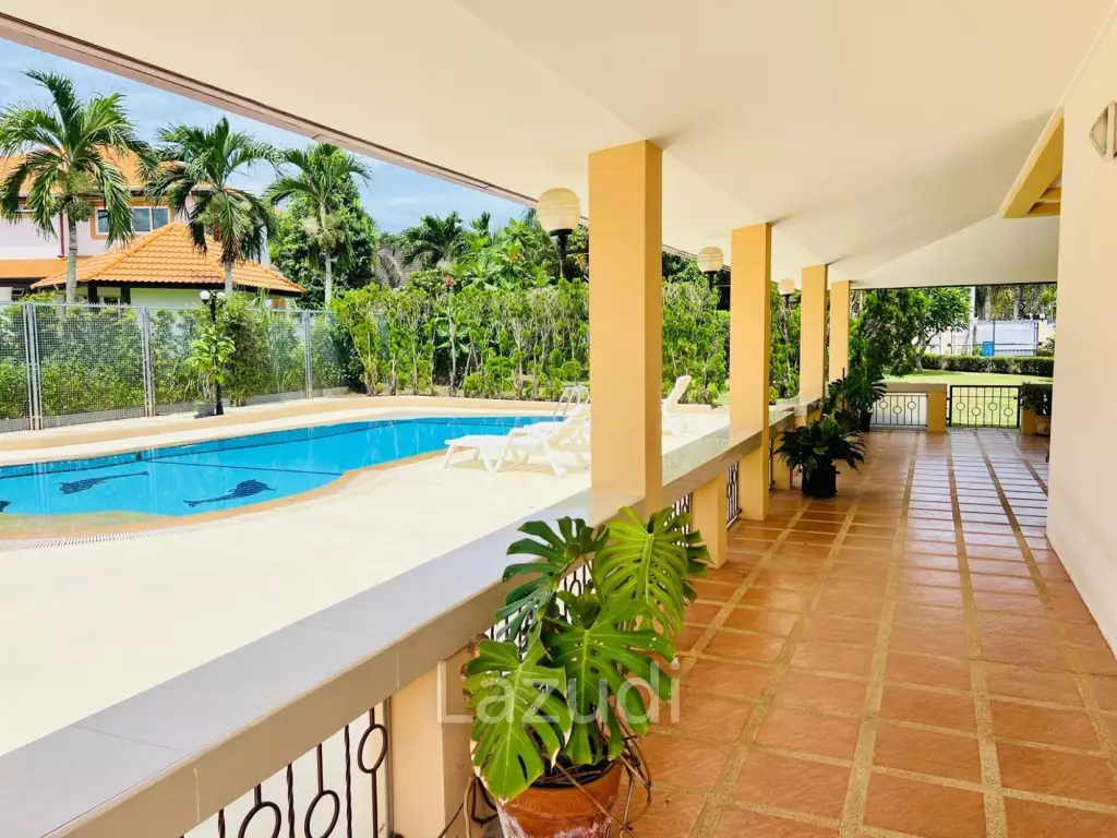 4 Beds 5 Baths 500 SQ.M. Bangsaray House