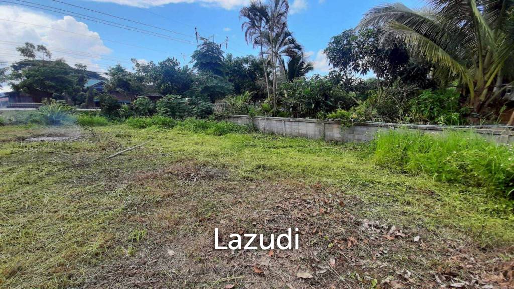 Land for sale 800 SQ.M. on the Main Road To Thoeng