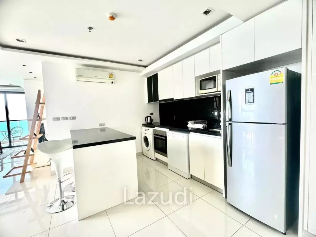 2 Bedrooms 2 Bathrooms 93 SQ.M. Wong Amat Tower