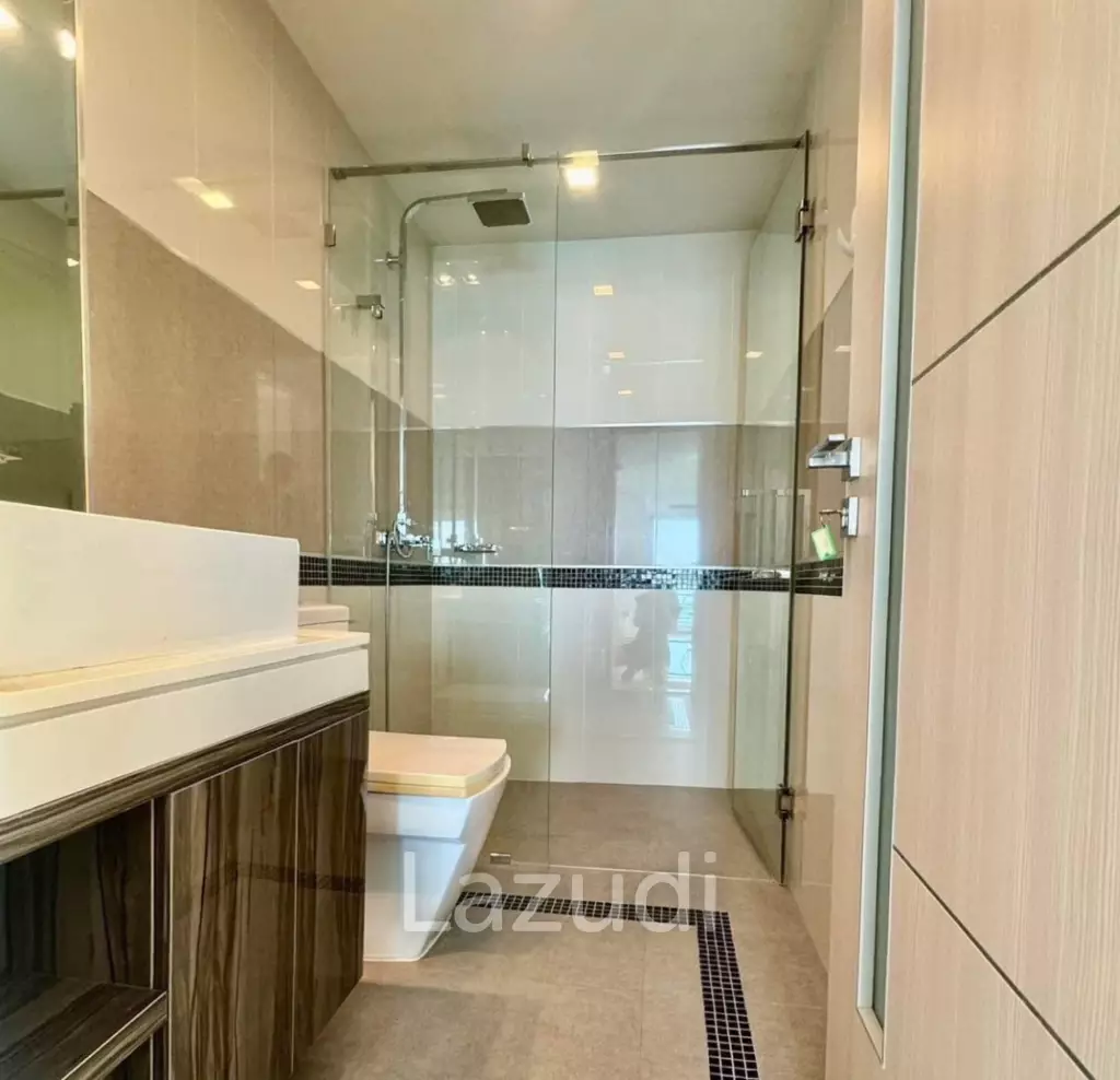 2 Bedrooms 2 Bathrooms 93 SQ.M. Wong Amat Tower