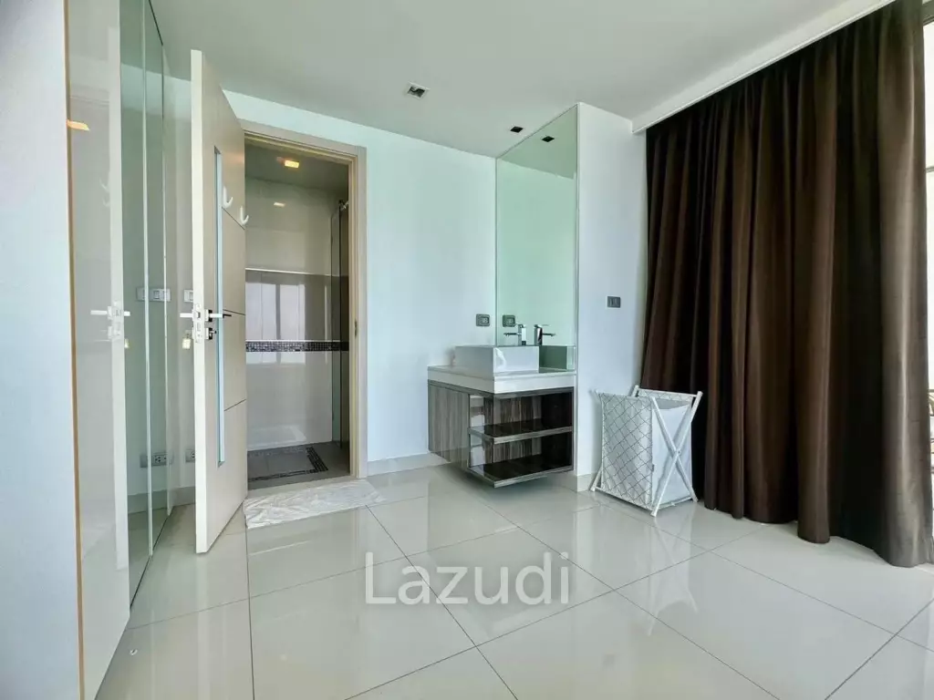 2 Bedrooms 2 Bathrooms 93 SQ.M. Wong Amat Tower
