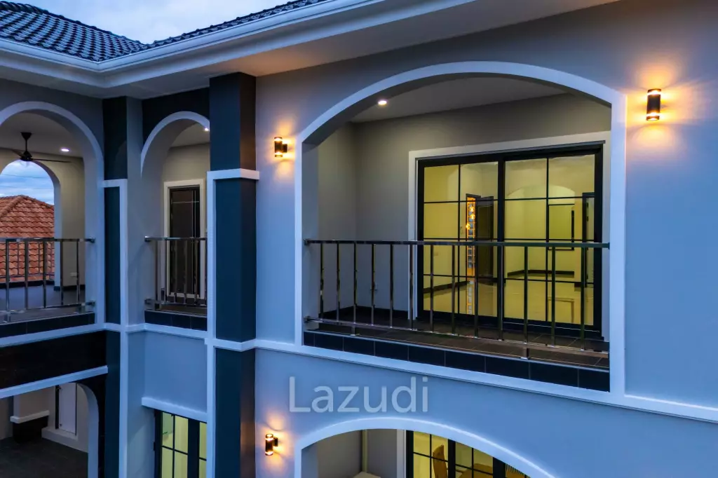Brand New 2-Storey Villa with Pool in Soi 102
