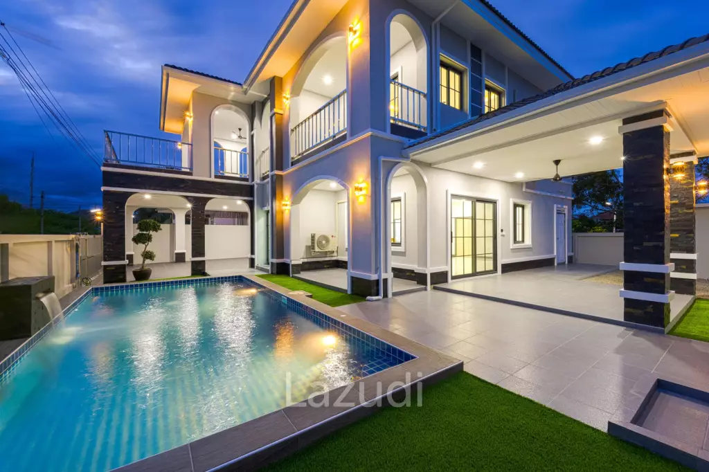 Brand New 2-Storey Villa with Pool in Soi 102