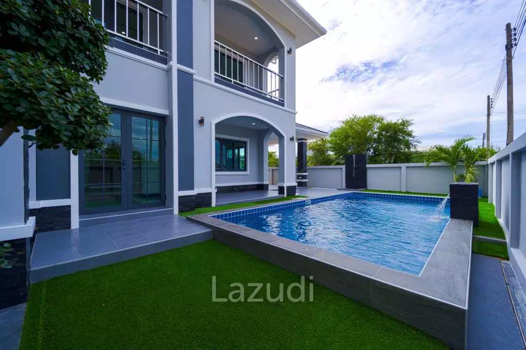 Brand New 2-Storey Villa with Pool in Soi 102