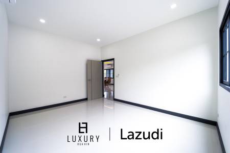 วิลล่าสองชั้น 4 ห้องนอนพร้อมสระว่ายน้ำในซอยหัวหิน 102