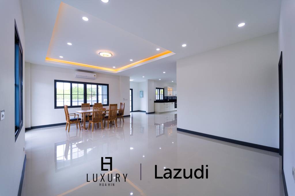 วิลล่าสองชั้น 4 ห้องนอนพร้อมสระว่ายน้ำในซอยหัวหิน 102