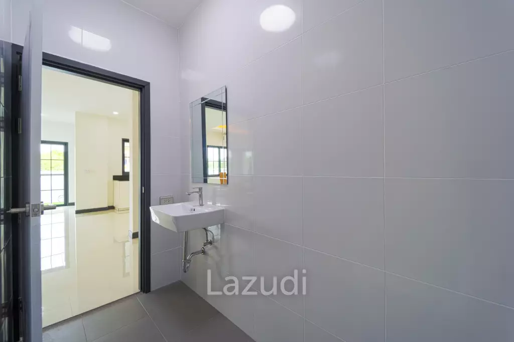 Brand New 2-Storey Villa with Pool in Soi 102