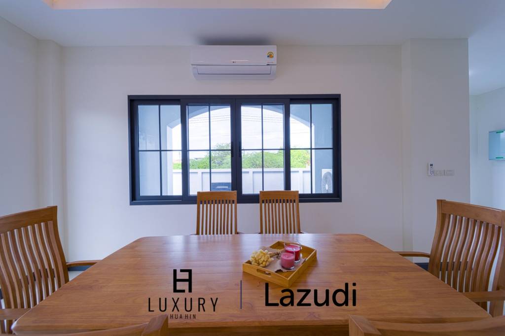 วิลล่าสองชั้น 4 ห้องนอนพร้อมสระว่ายน้ำในซอยหัวหิน 102