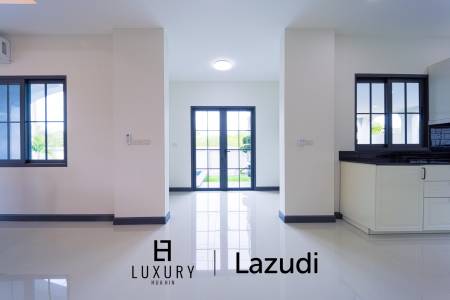 วิลล่าสองชั้น 4 ห้องนอนพร้อมสระว่ายน้ำในซอยหัวหิน 102