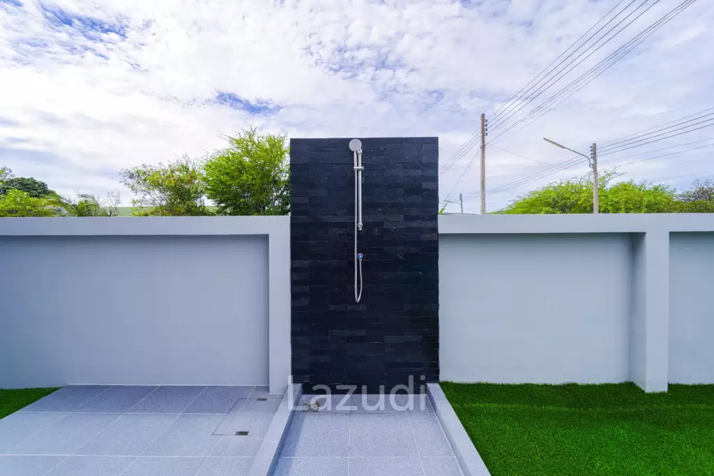 Brand New 2-Storey Villa with Pool in Soi 102