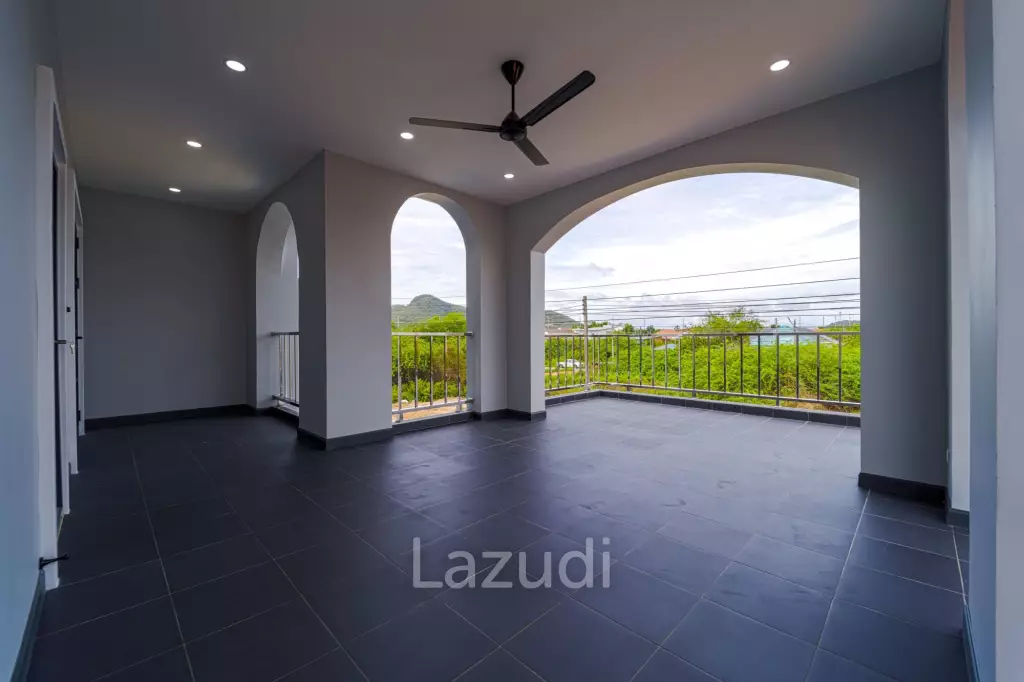Brand New 2-Storey Villa with Pool in Soi 102