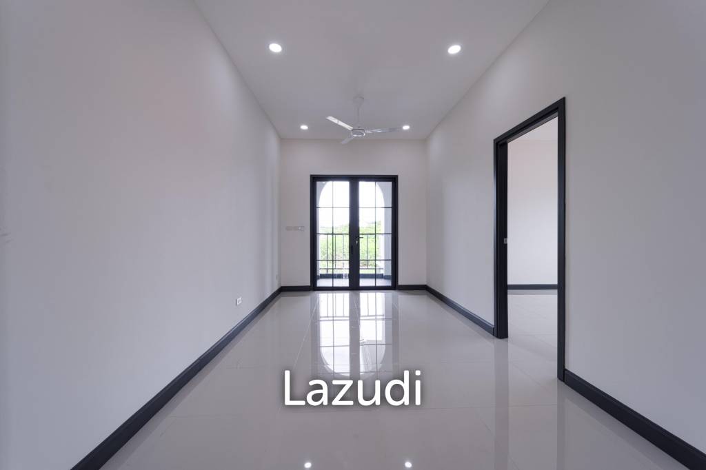 Brand New 2-Storey Villa with Pool in Soi 102