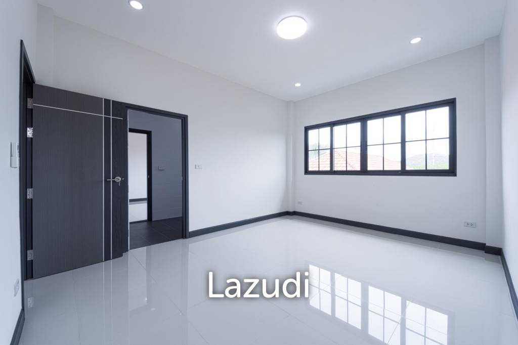 Brand New 2-Storey Villa with Pool in Soi 102