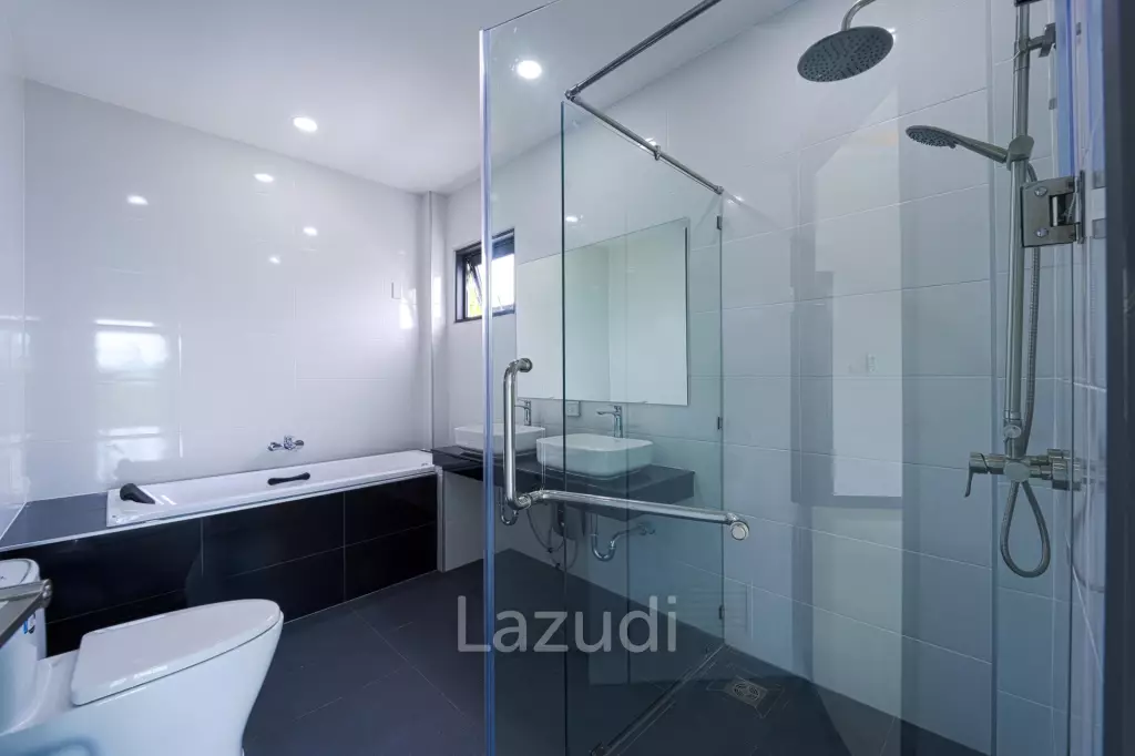 Brand New 2-Storey Villa with Pool in Soi 102