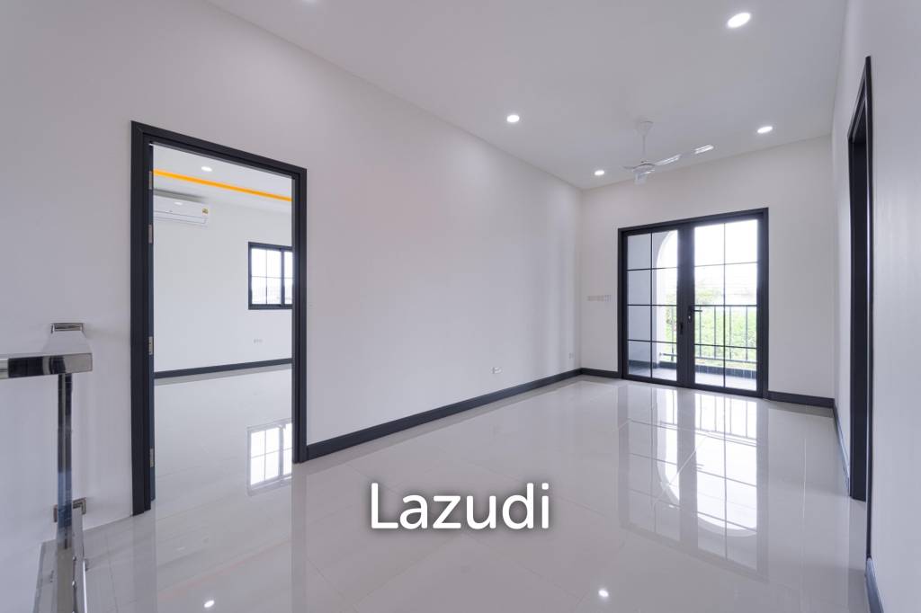 Brand New 2-Storey Villa with Pool in Soi 102