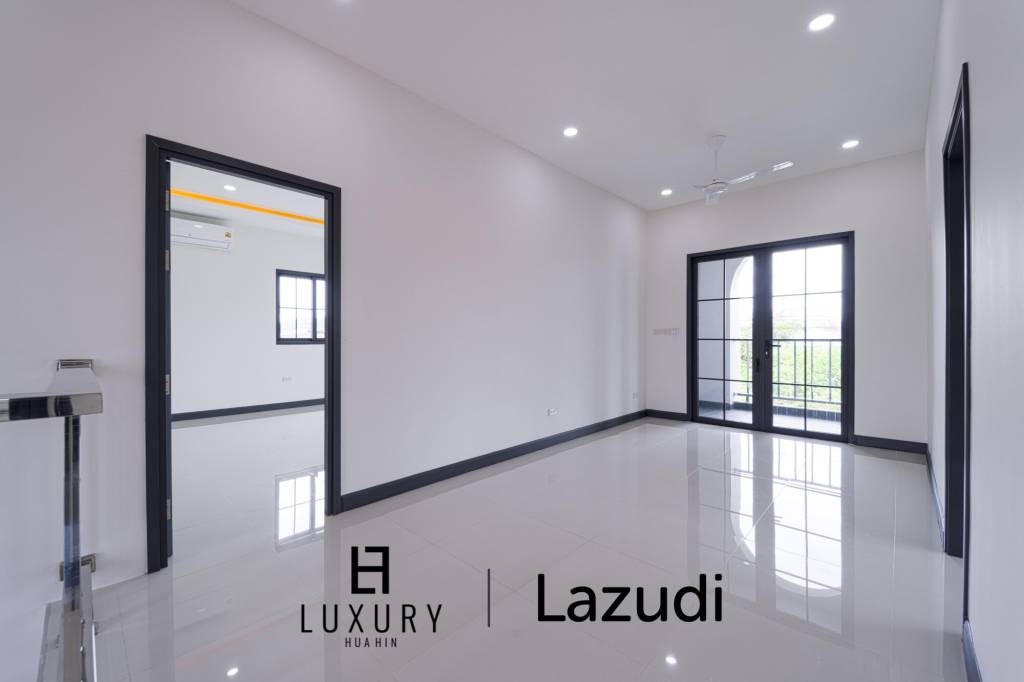 วิลล่าสองชั้น 4 ห้องนอนพร้อมสระว่ายน้ำในซอยหัวหิน 102