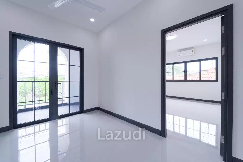 Brand New 2-Storey Villa with Pool in Soi 102
