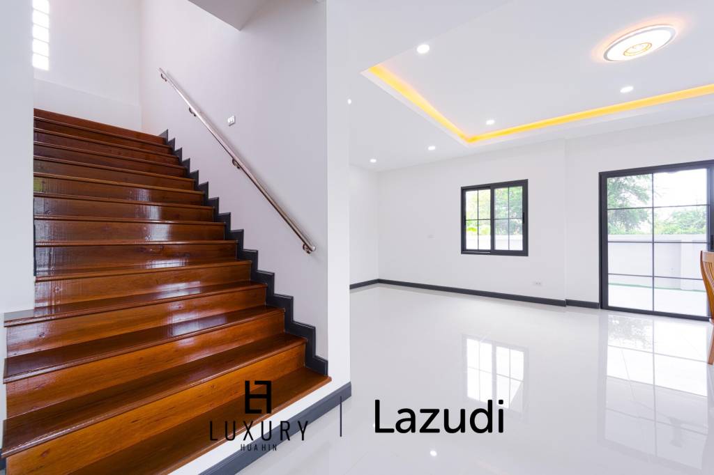 วิลล่าสองชั้น 4 ห้องนอนพร้อมสระว่ายน้ำในซอยหัวหิน 102