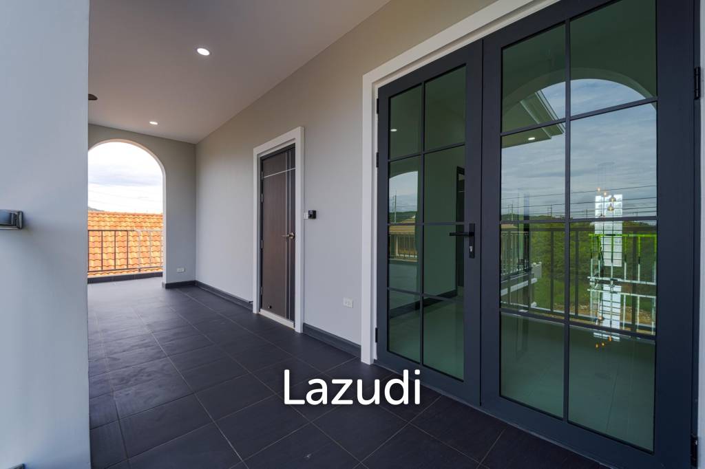 Brand New 2-Storey Villa with Pool in Soi 102