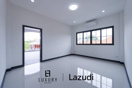 วิลล่าสองชั้น 4 ห้องนอนพร้อมสระว่ายน้ำในซอยหัวหิน 102