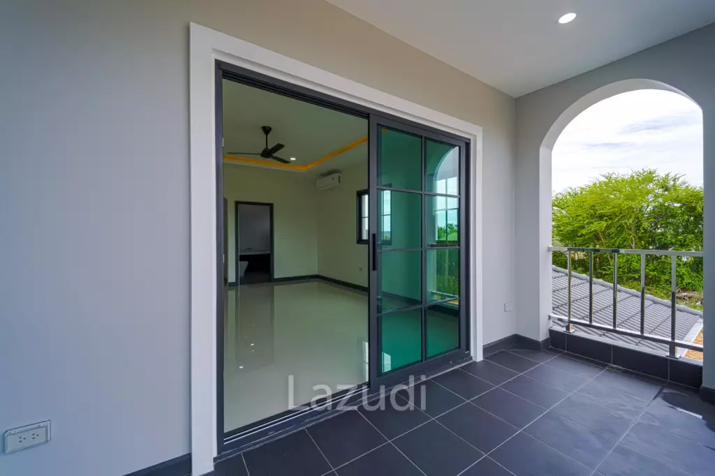 Brand New 2-Storey Villa with Pool in Soi 102