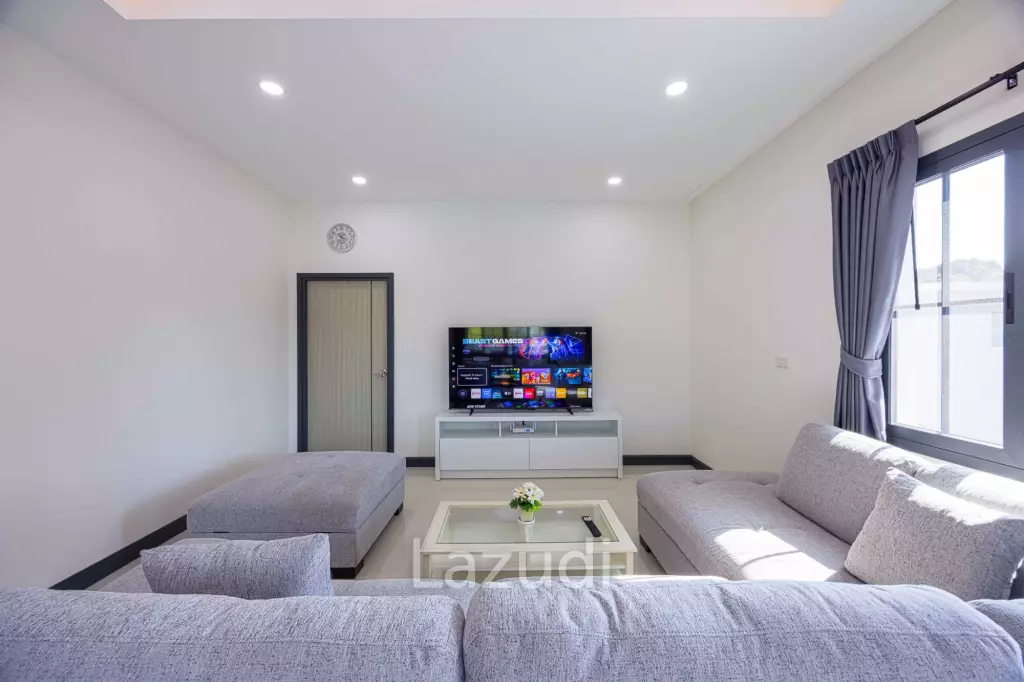 Brand New 2-Storey Villa with Pool in Soi 102