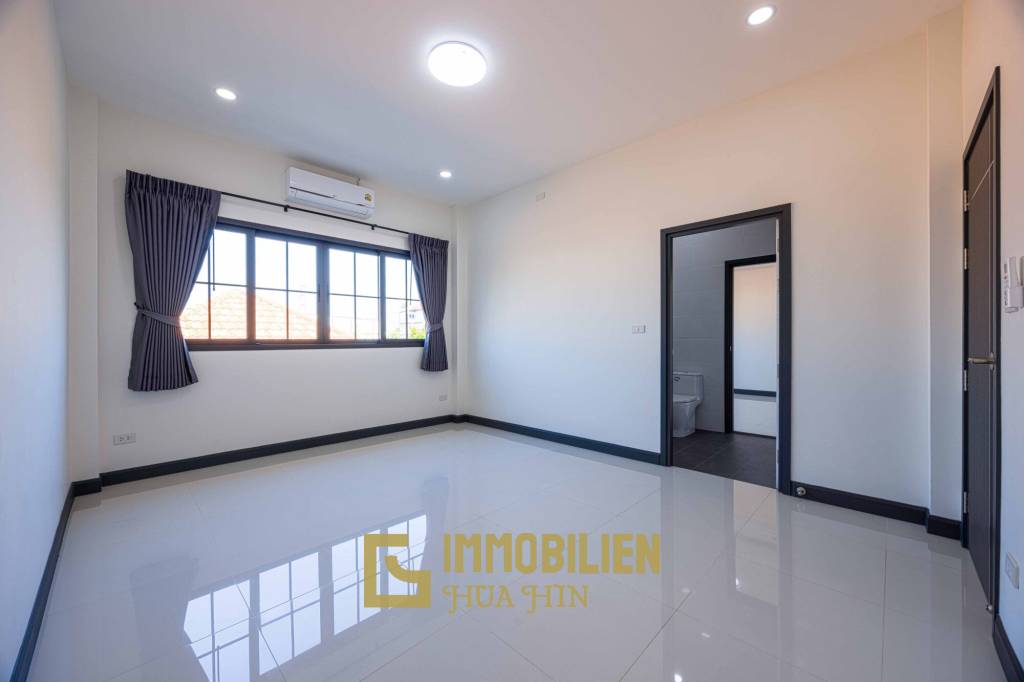 Soi 102: Brandneue einstöckige Pool Villa