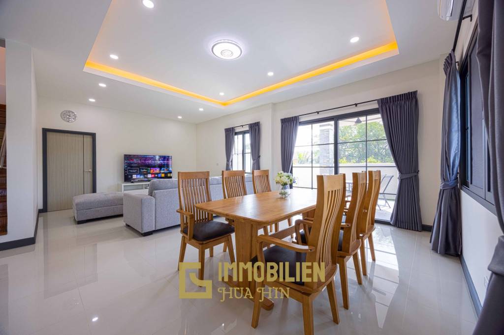 Soi 102: Brandneue einstöckige Pool Villa