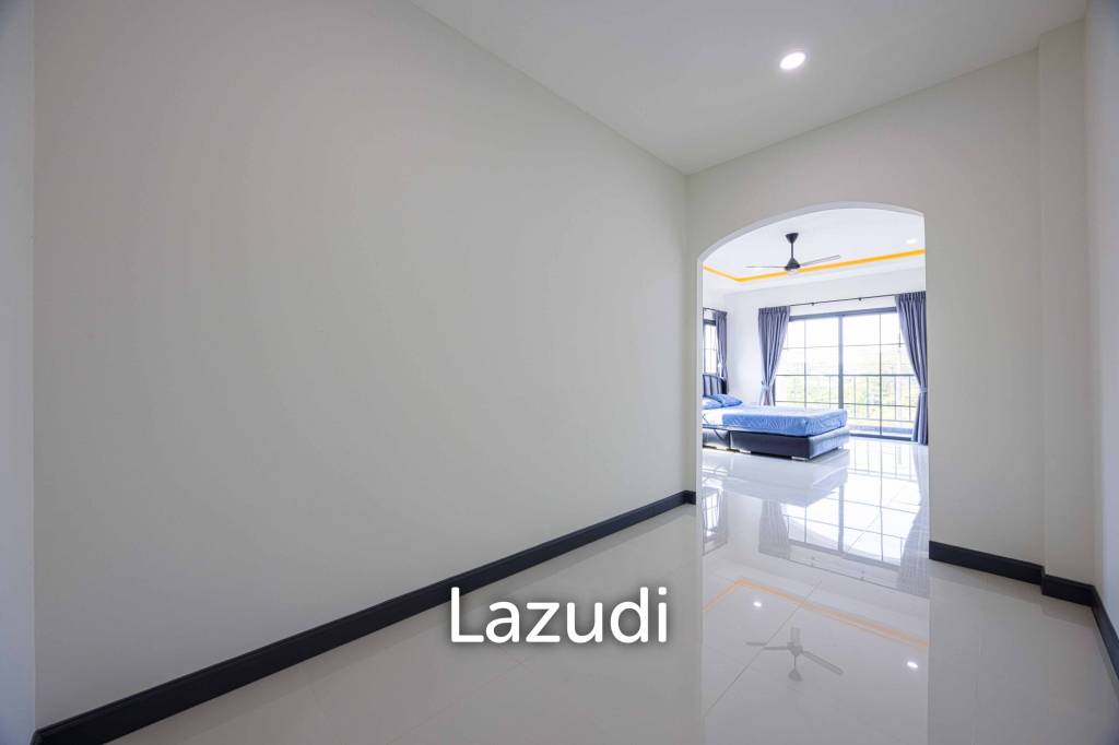 Brand New 2-Storey Villa with Pool in Soi 102